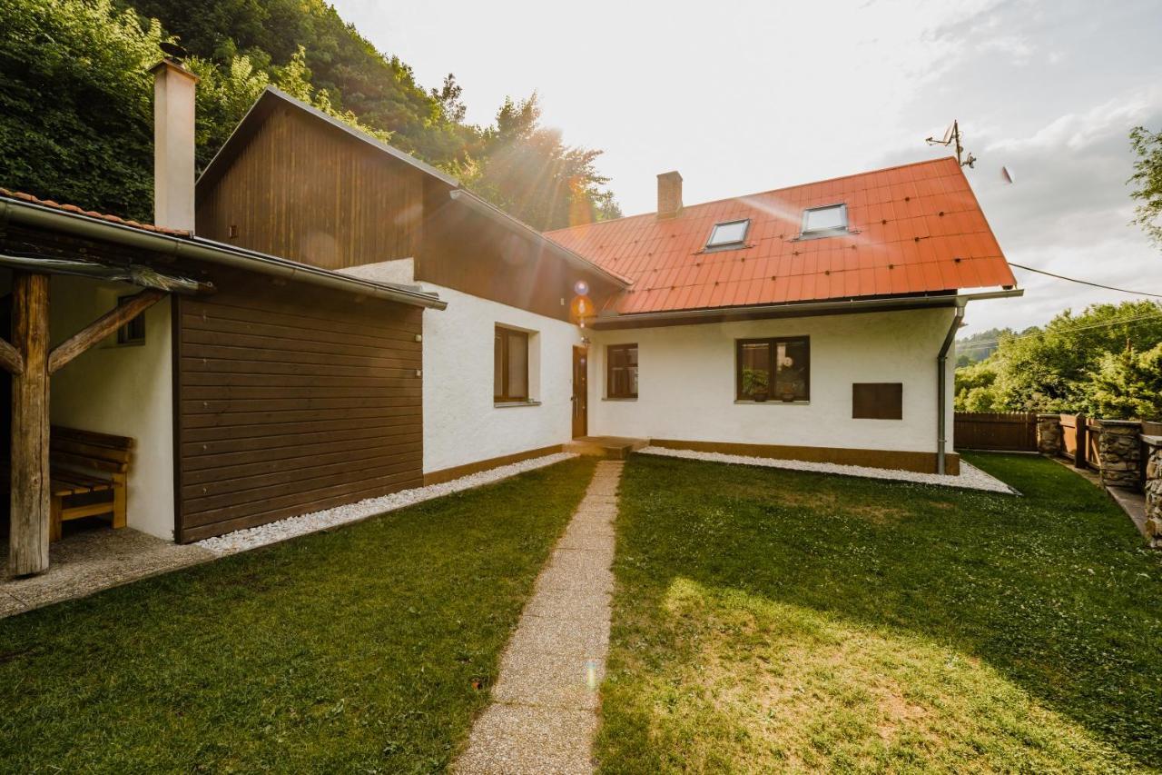Na Zelivce Chalupa Marie Exterior photo